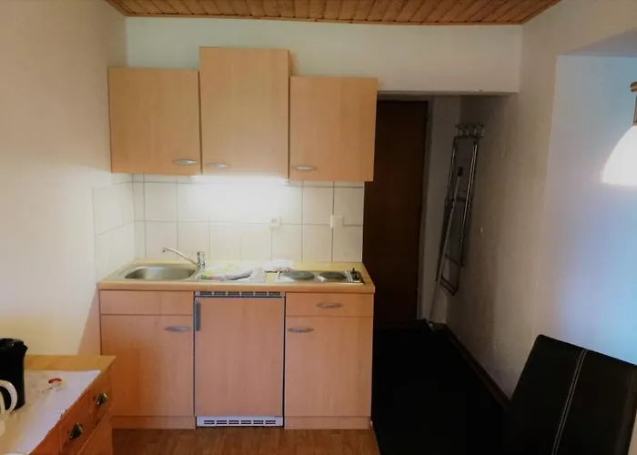 Obereinschneithof アパート シュヴェント